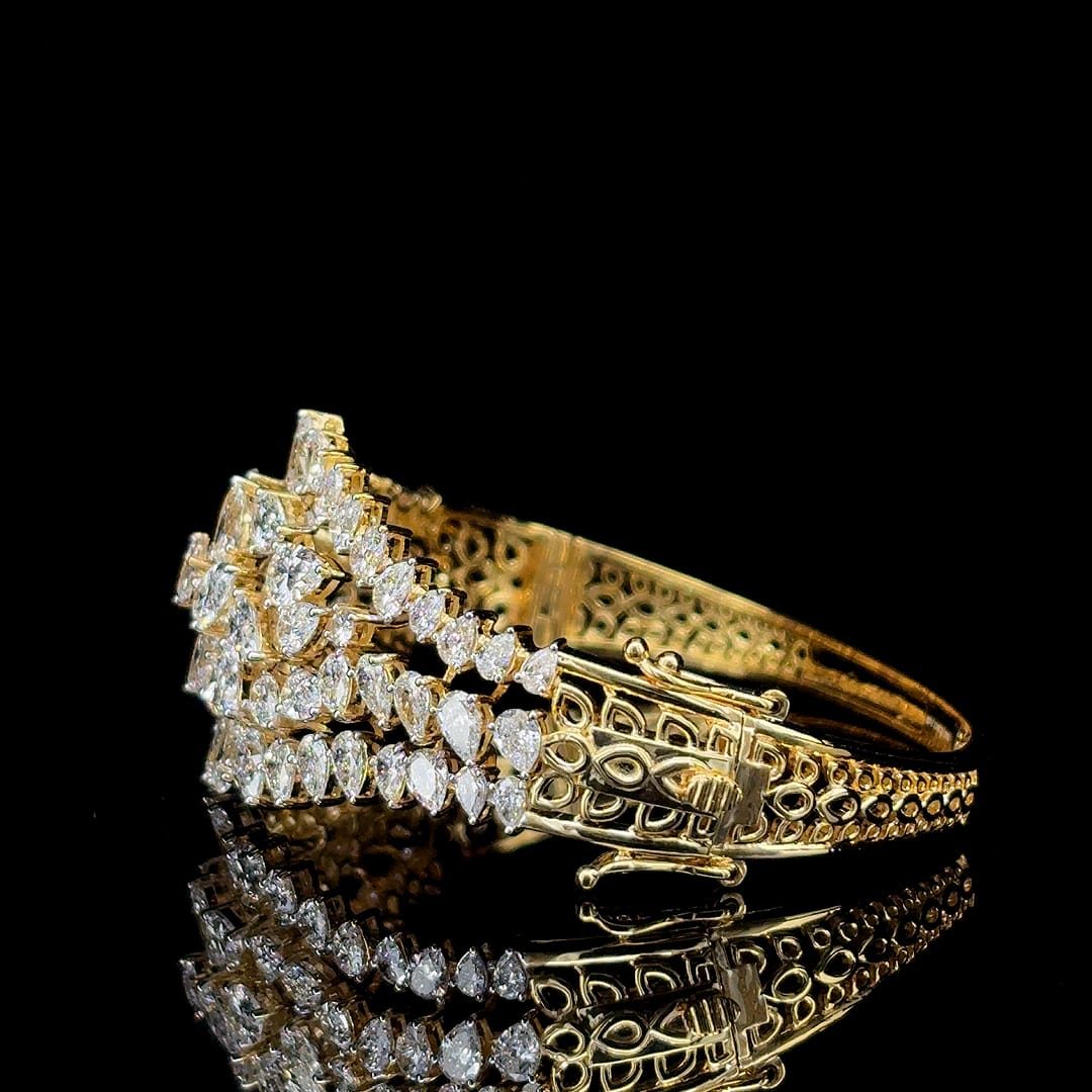Elegant Pear-Cut Diamond Floral Bracelet